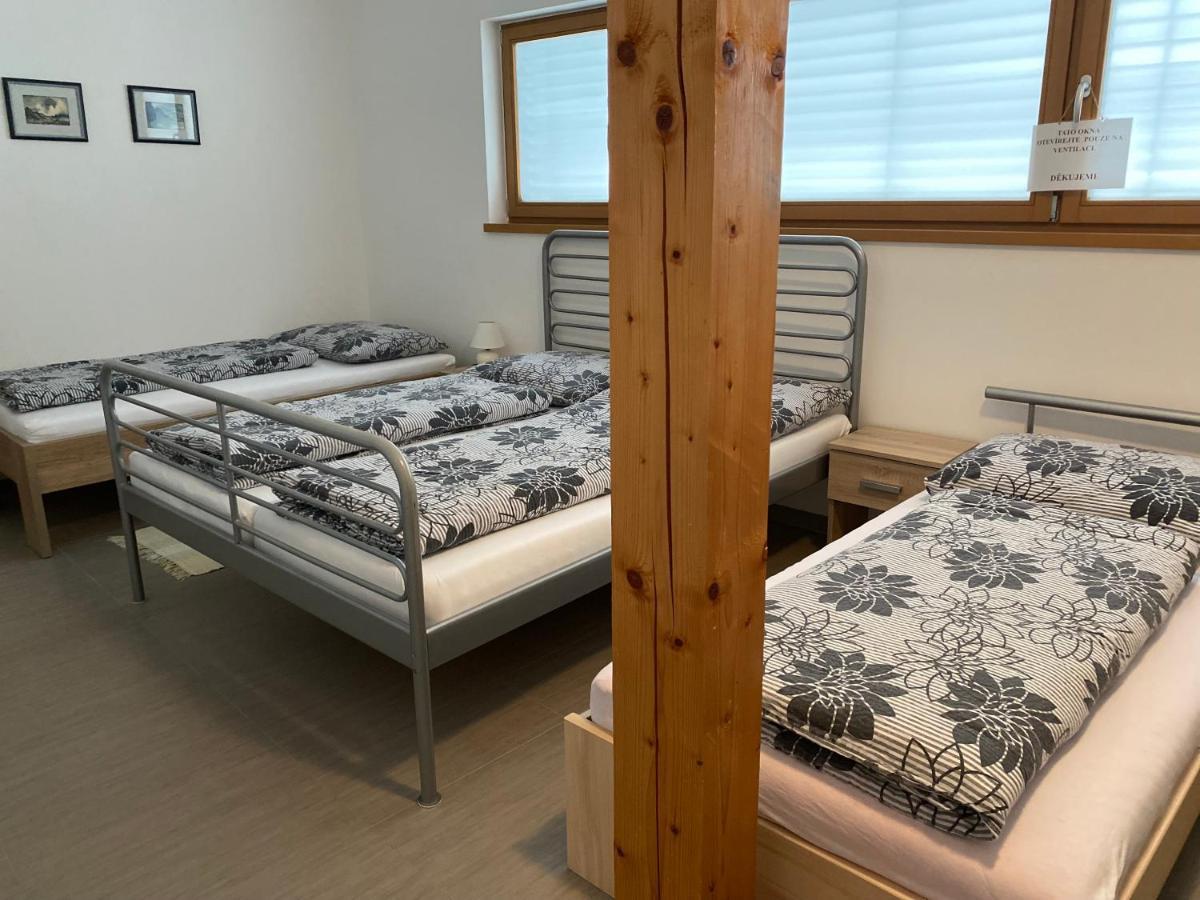 Apartman Hustopeče Exterior foto