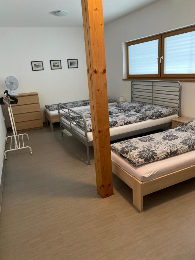 Apartman Hustopeče Exterior foto